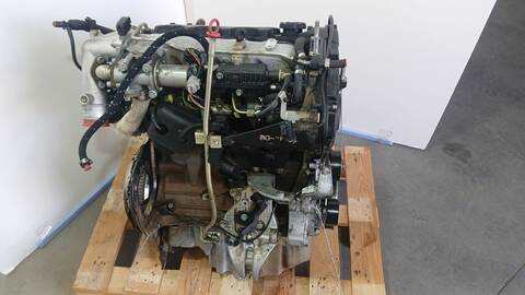 Foto 2ª: Motor Completo Fiat Doblo 1.9 JTD 223ZXE1A) 100CV 74KW FURGONETA [182B9000] (2002)