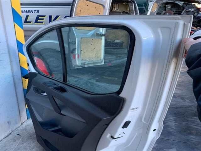 Foto 2ª: Puerta Delantera Derecha Ford Transit 2.0 TDCI129CV 0CV [YMF6] (2017)