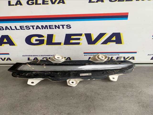 Faro Derecho Peugeot 208 1.2 PURETECH 130CV