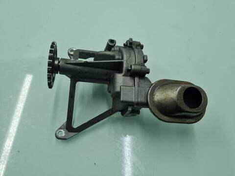 Foto 2ª: Bomba de Aceite Ford Kuga TITANIUM 4X2 140CV 103KW [UFDA] (2012)