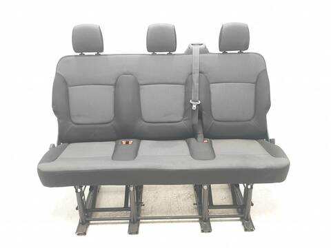 Asientos Tercera Fila Renault Trafic COMBI 9 L2H1 29T 8-9 PLAZAS) LARGO