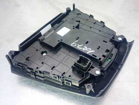 Foto 3ª: Sistema Audio Radio CD Ford Focus TITANIUM 125CV 92KW [M1DA] (2013)