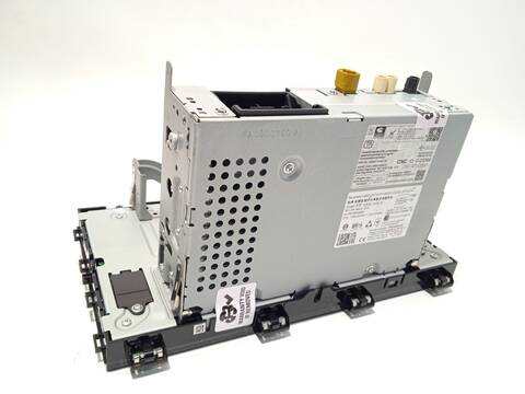 Foto 4ª: Pantalla Multifuncion Seat Arona 1.0 TSI 95CV 70KW [DLA] (2022)