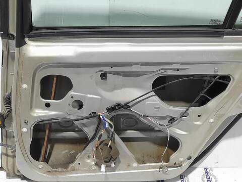 Foto 3ª: Puerta Trasera Derecha Renault Laguna 1.9 DCI DIESEL FAP 131CV [D/ F9Q 17] (2001)