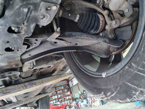 Brazo Suspension Delantero Izquierdo Nissan X-Trail TEKNA 157CV 116KW T32)