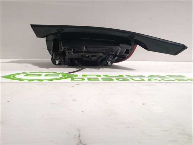 Foto 3ª: Piloto Trasero Izquierdo Dacia Duster 1.0 TCE 90 91CV [H4D 470] (2017)