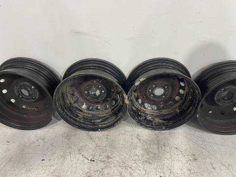 Foto 2ª: Juego LLantas Fiat Doblo 1.9 D ACTIVE 05.2004 ) 63CV [223A6000] (2001)