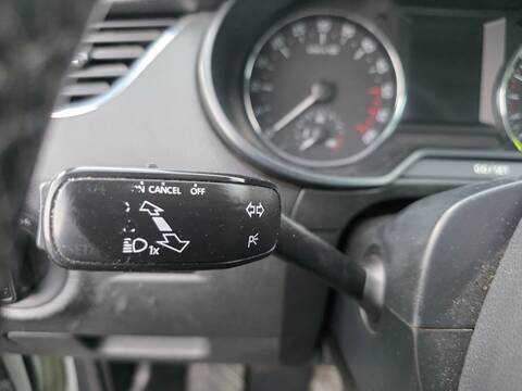 Mando Luces Skoda Octavia AMBITION 110CV 81KW
