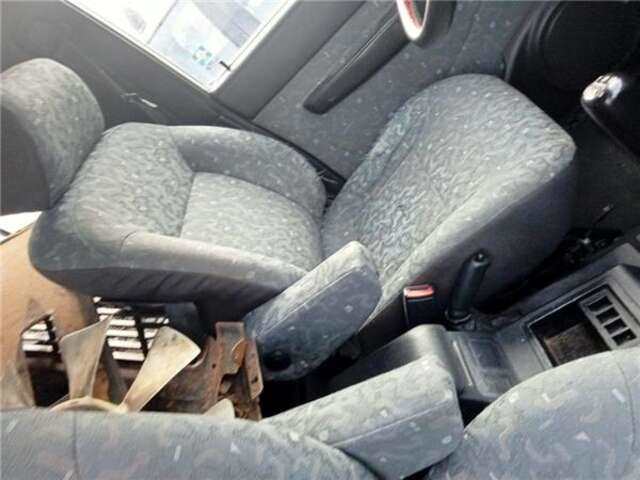 Foto 2ª: Asiento Delantero Izquierdo Mitsubishi Galloper 2.5 TD (5-PTAS.) [2.5 LTR. - 73 KW TURBODIESEL] [D4BH]