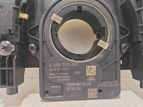 Foto 3ª: Mando Multifuncion Nissan Qashqai 360° 1 TD CAT 110CV [K9K636] (2013)