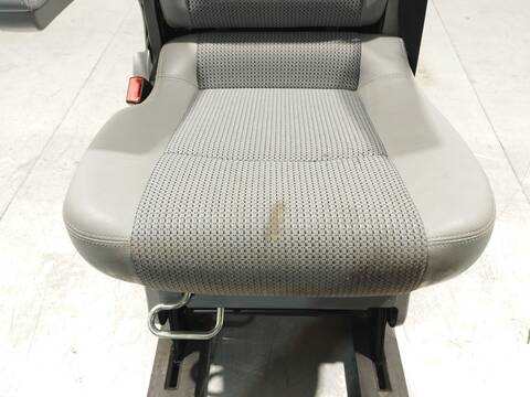 Foto 3ª: Asientos Traseros Mercedes Viano 2.1 CDI CAT 150CV 110KW [646982] (2005)