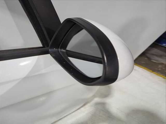 Foto 3ª: Puerta Delantera Derecha Opel Corsa 1.3 CDTI 08 68) 75CV 55KW [B 13 DTC,B 13 DTN] (2016)