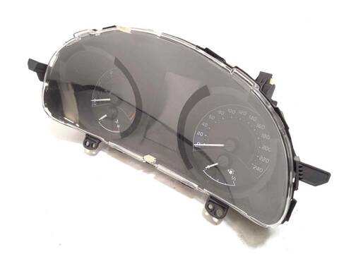 Foto 2ª: Cuadro de Instrumentos Toyota Auris 1.6 D-4D CAT 112CV 82KW [N47C16A] (2017)