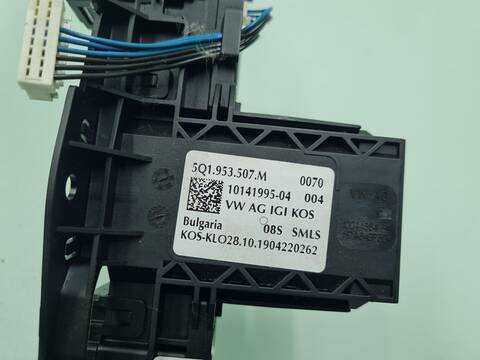 Foto 3ª: Mando Multifuncion Volkswagen Tiguan SPORT 4MOTION BMT 239CV 176KW [CUA] (2019)