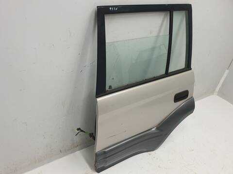 Foto 3ª: Puerta Trasera Izquierda Toyota Land Cruiser TD VX 5-PTAS.) KZJ95) (1996)