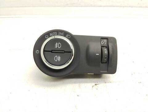 Mando Luces Opel Insignia SELECTIVE BERLINA 136CV 100KW