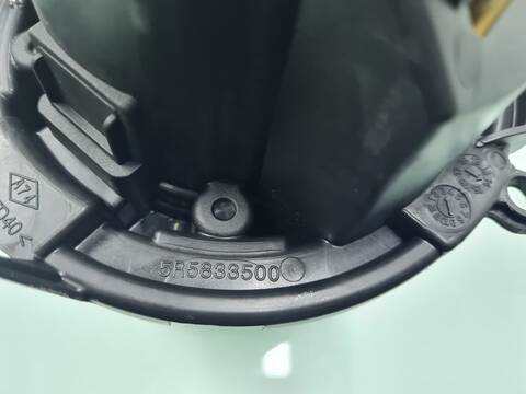 Foto 4ª: Calefacción Renault Clio 1.5 DCI DIESEL FAP 90CV 66KW [K9KB608] (2014)