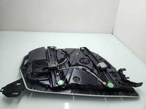 Foto 2ª: Elevalunas Eléctrico Delantero Derecho Mercedes Clase C 160 C 250 T CDI 4MATIC BLUETEC 205.209) 204CV 150KW FAMILIAR [651921] (2014)