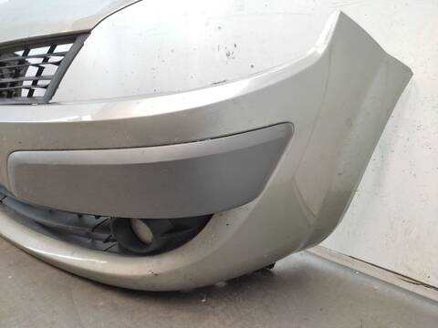 Foto 2ª: Paragolpes Delantero Renault Scenic 1.9 DCI JM14) 131CV 96KW GRAND JM0/1_) [F9Q 803,F9Q 804,F9Q 816,F9Q 818] (2007)