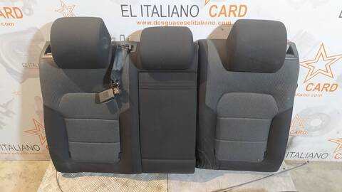 Foto 2ª: Asientos Traseros Volkswagen Passat EDITION BLUEMOTION 105CV 77KW [CAYC] (2013)