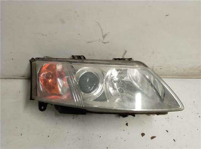 Foto 1ª: Faro Derecho Saab 9-3 1.9 TID BERLINA (2003-_) [Z 19 DTH]
