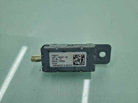 Antena Ford Kuga HYBRID ST-LINE 150CV
