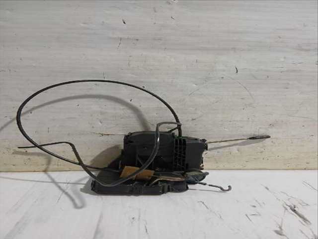Cerradura Puerta Delantera Derecha Mercedes Clase C 160 CLK 240 209.361) 170CV