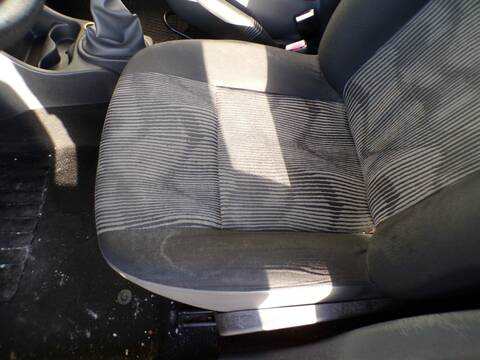 Foto 3ª: Asiento Delantero Izquierdo Dacia Sandero D4F F7 (2010)