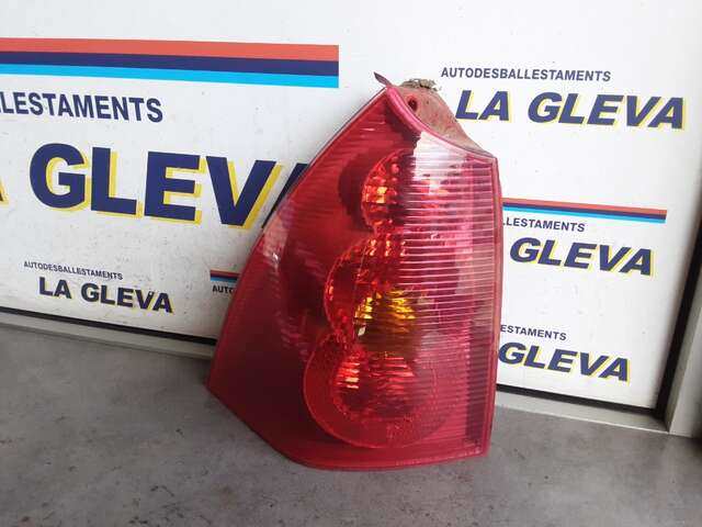 Piloto Trasero Izquierdo Peugeot 307 2.0 16V 140CV