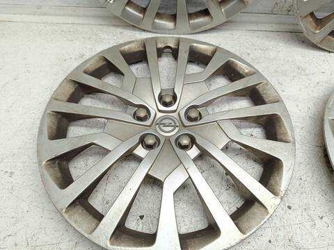 Foto 3ª: Tapacubos Opel Viva L EXPRESS 102CV 75KW FURGON [YH01] (2021)