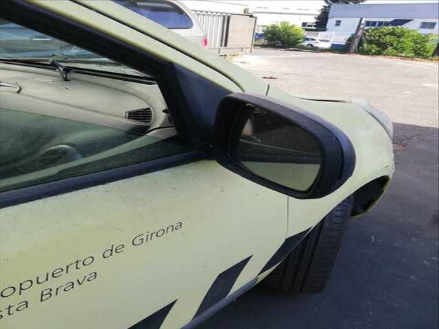 Retrovisor Derecho Nissan Note K9K276