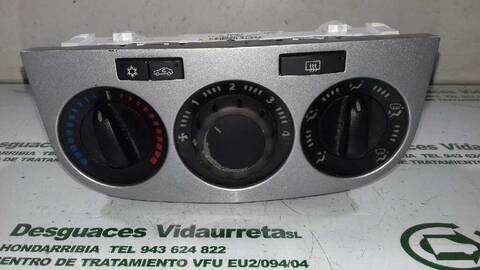 Mando Calefacción A. A. Opel Corsa 1.2 CAT A 12 XER - LDC) 86CV 63KW