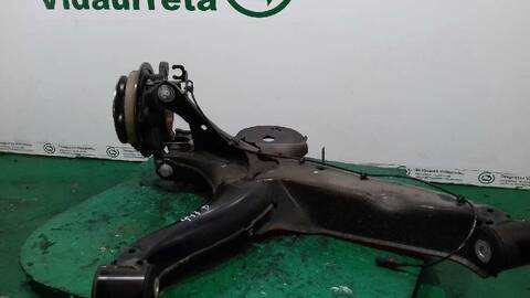 Foto 3ª: Mangueta Trasera Derecha Mercedes Clase V 200 136CV 100KW (2014)