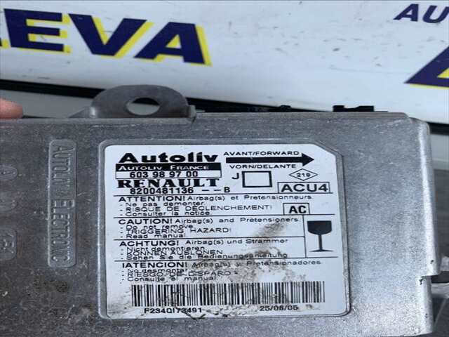 Foto 2ª: Centralita Airbag Renault Scenic 1.9 DCI 0CV /GRAND JM0/JM1 DESDE 06/2003 [F9Q812] (2005)