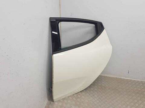 Foto 3ª: Puerta Trasera Izquierda Lancia Y 1.2 69CV [169A4000] (2011)
