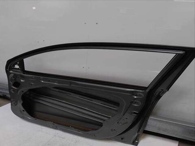Foto 3ª: Puerta Delantera Derecha Hyundai Tucson 136 CV 100KW [D4FE]