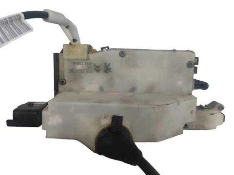 Foto 2ª: Cerradura Puerta Delantera Derecha Peugeot 208 1.2 VTI 68 - PURETECH 68 (2012)