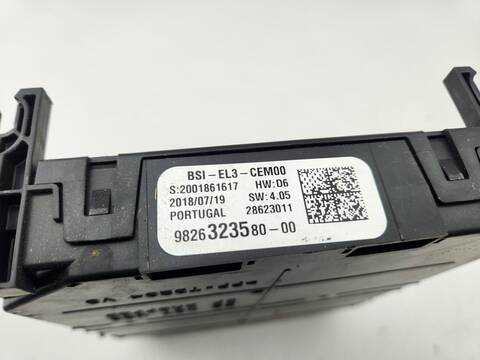 Foto 2ª: Caja Reles Fusibles Citroen Berlingo FEEL M 102CV 75KW [YH01] (2018)