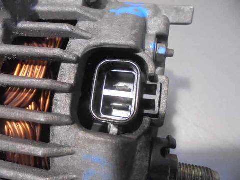 Foto 4ª: Alternador Nissan Primera 2.0 NAVIGATION BERLINA 90CV 66KW [CD20] (2000)