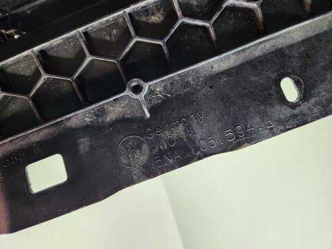 Foto 3ª: Panel Frontal Volkswagen Tiguan LIFE 122CV 90KW [DTRC] (2021)