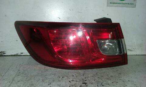 Piloto Trasero Izquierdo Renault Clio DYNAMIQUE 90CV 66KW