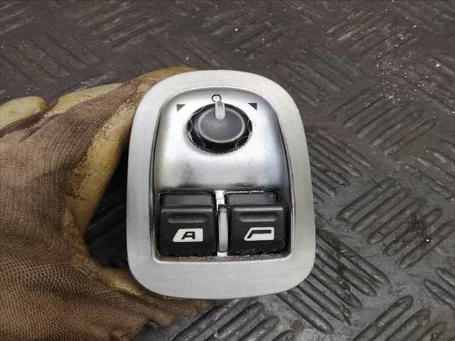 Botonera Elevalunas Peugeot 206 + 1.1 G