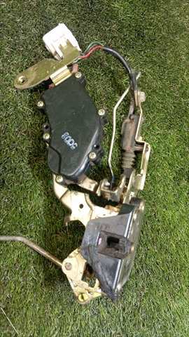 Foto 2ª: Cerradura Puerta Delantera Izquierda Toyota 4 Runner 3.0 T DIESEL (1993)