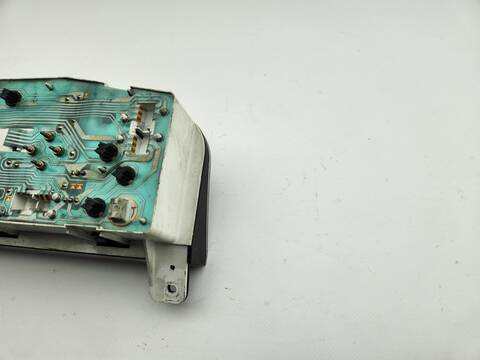 Foto 4ª: Cuadro de Instrumentos Ford Maverick BASICO 101CV 74KW [TD27] (1993)