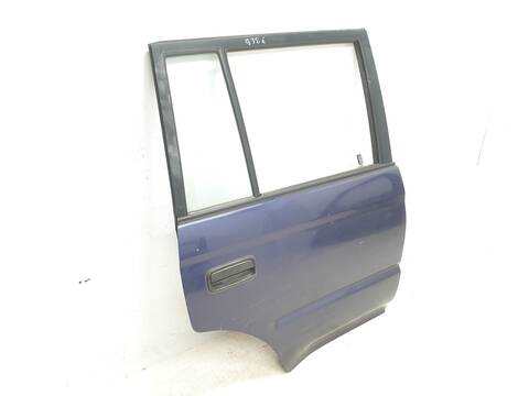 Foto 2ª: Puerta Trasera Derecha Toyota Land Cruiser TD VX 3-PTAS.) KZJ90) (1996)