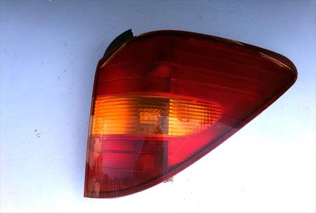 Foto 1ª: Piloto Trasero Derecho Ssangyong Rodius 2.7 D 2005-2013 [D27DT] (2013)