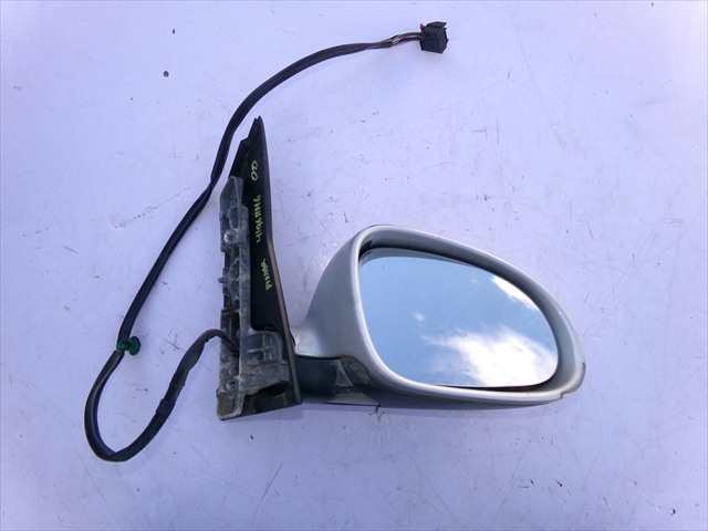 Retrovisor Derecho Volkswagen Golf 2.0 TDI MODELO PLUS,2004-2009