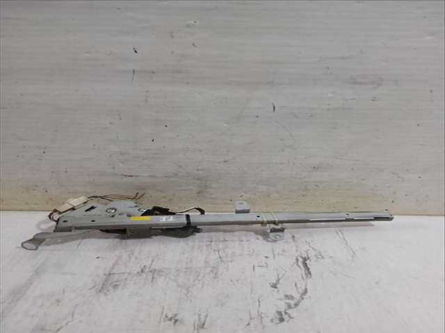 Foto 3ª: Elevalunas Manual Trasero Izquierdo Mercedes Clase C 160 CLK 240 209.361) 170CV [M 112.912] (2002)