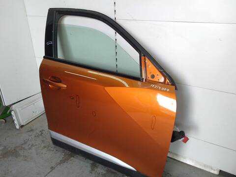 Foto 2ª: Puerta Delantera Derecha Peugeot 2008 1.2 PURETECH 130 131CV 96KW [HN05] (2021)