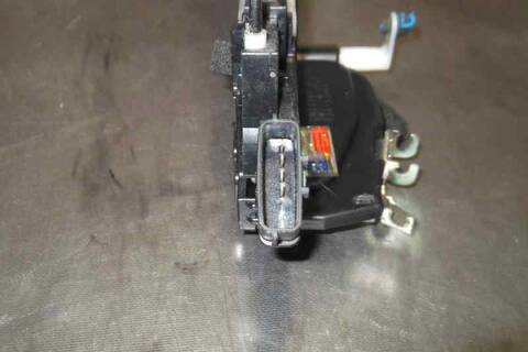 Foto 4ª: Cerradura Puerta Delantera Izquierda Nissan Micra ACENTA 80CV 59KW [HR12] (2012)